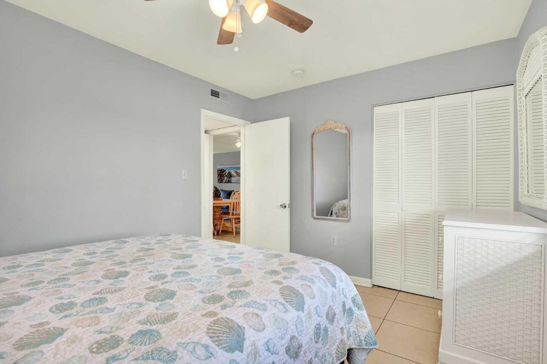 Lighthouse Point 35a